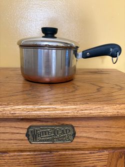 Vintage 1.5 Qt Revere Ware Copper Bottom Saucepan with Lid.    P