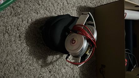 Beats Headphones Solo HD
