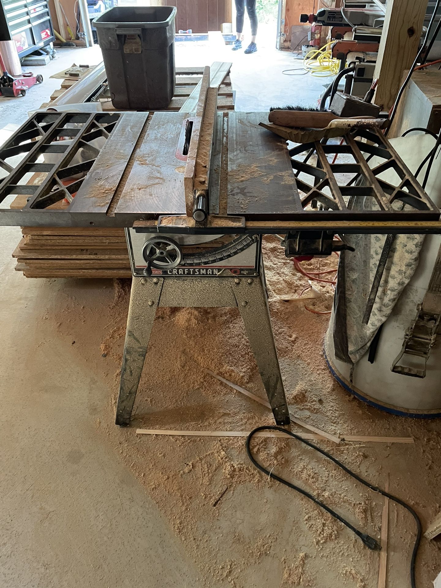 Craftsman 10” Table Saw