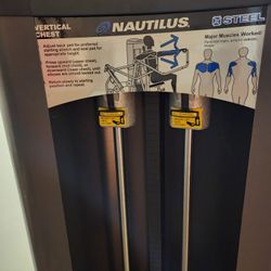 Nautilus Vertical Chest Press