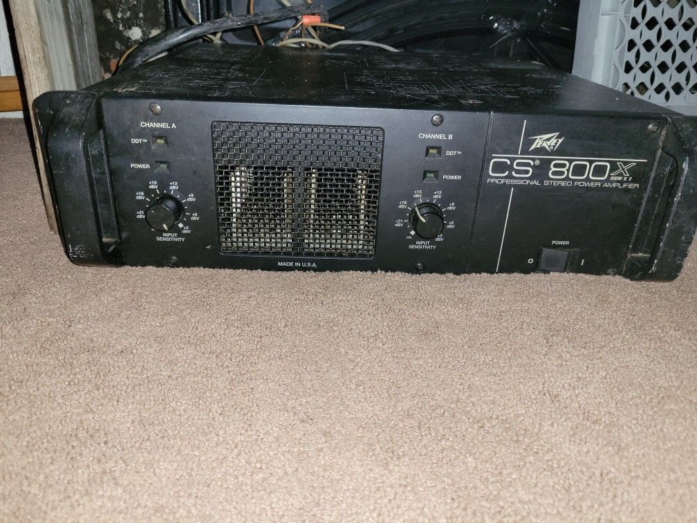Peavey Cs-800 Stereo Professional Power Amplifier