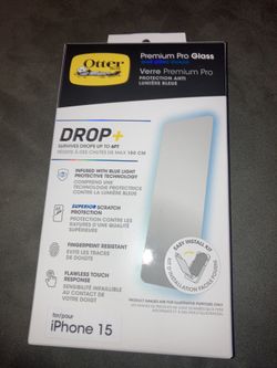 iPhone 15 Otter box Premium Pro Screen W/Blue light Guard