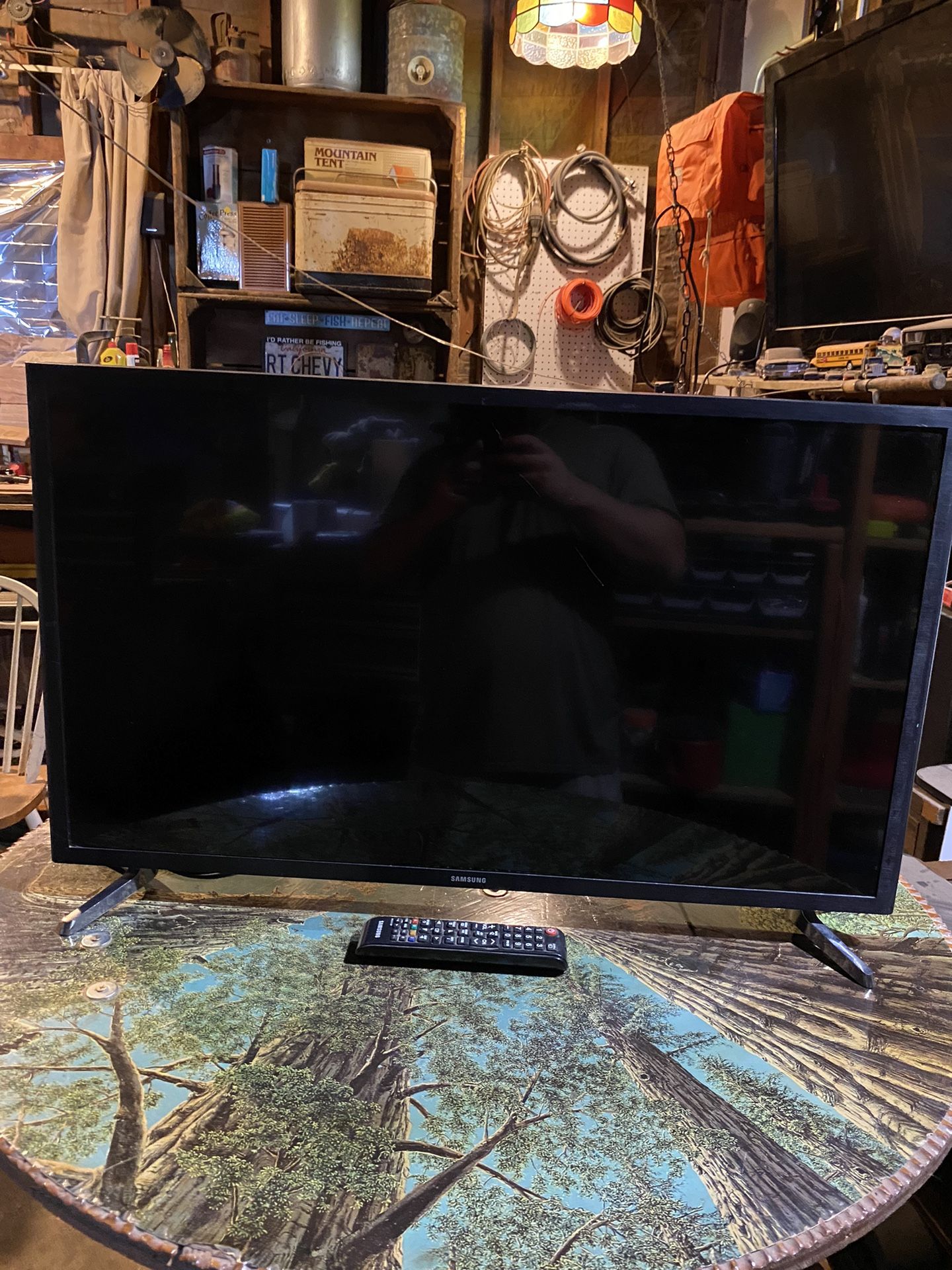Samsung 32" Full HD Flat Smart TV J5205 Series 5