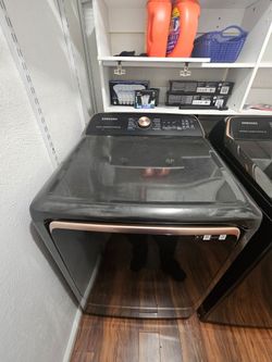 Samsung Electric Dryer (7.4 cu capacity)