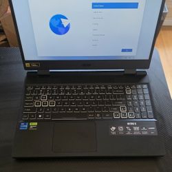 Acer Nitro 5  Core I7 RTX 4050