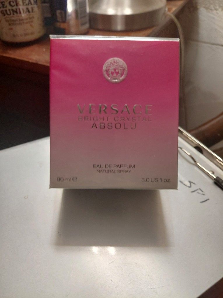 Versace Bright Crystal