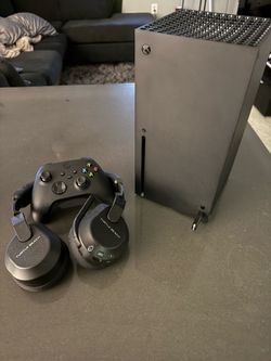 Xbox Series X - Turtle Beaches stealth 600