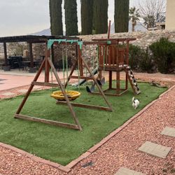 Swing Set 75 Bucks 