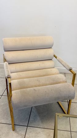SILLÓN | Modern Accent Chair Gold Frame Cream Velvet