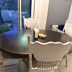 Dinning Room Table and Chairs