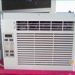  Window  AC Unit