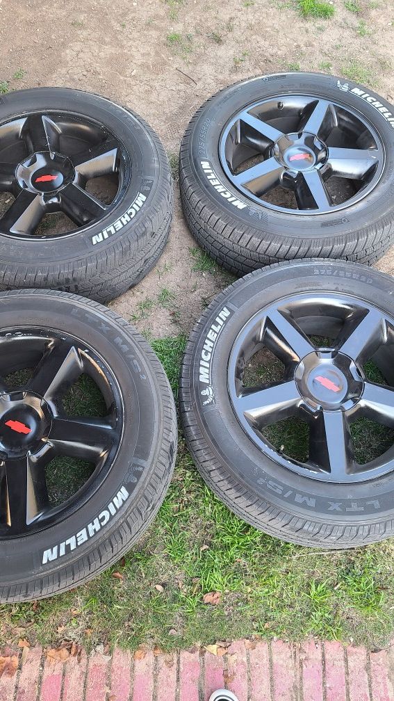 20" Stock Chevy Rims and Tires 6 lug