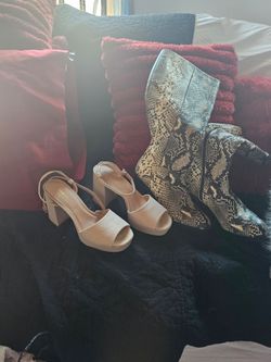 Women's shoes