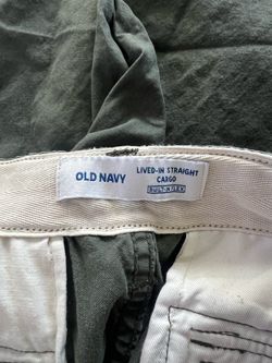 34x32 Men's Cargo Pants in Dark Green - Old navy