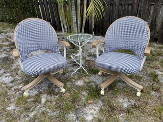 Two Swivel Chairs And Small Table With Glass In Used But Good Condition $25 Firm On Price