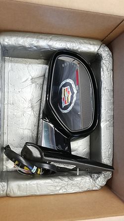 2007-2008 Cadillac Escalade Left Side mirror NEW Black