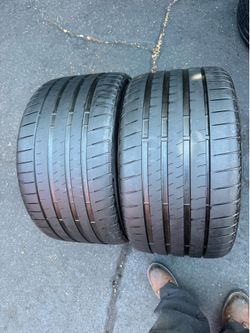 2 tires 295-30-19 Bridgestone Good Condition $170 For Both Mounted and Balanced