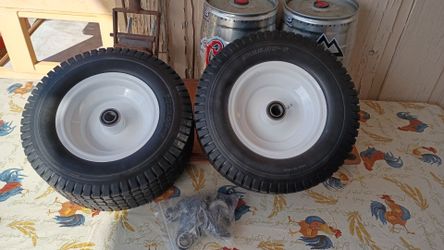 Lawn mower tires