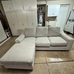 Thomasville Couch