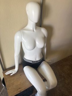 Professional commercial, mannequin, removable, arms, and leg