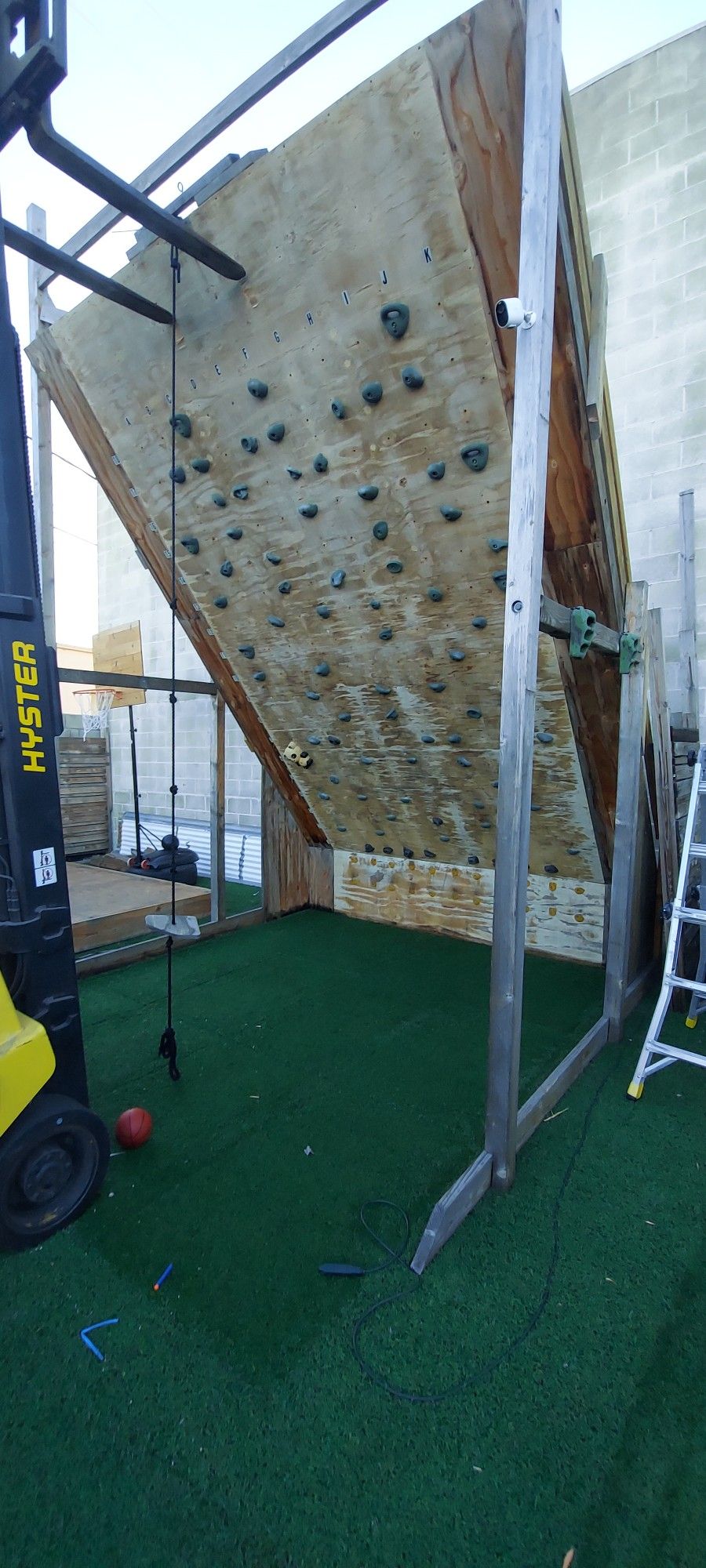 Climbing Wall. Moon Board. Free