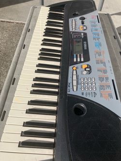 Yamaha PSR-175 Electronic Keyboard
