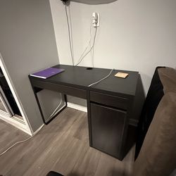 IKEA Micke Desk - Fully Built