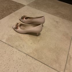 Women Shoes Size 7