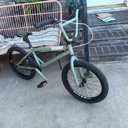 BMX Haro Bike