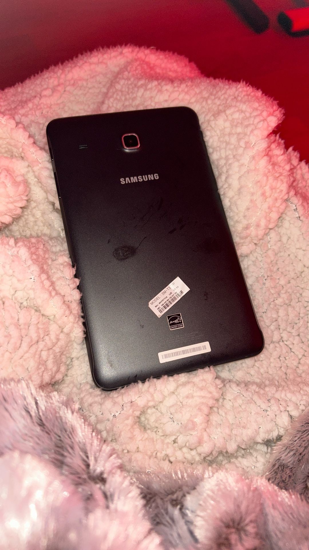 Samsung Tablet ; Trades Alright ; Negotiable 