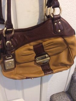 B Makowsky Leather purse handbag Excellent Condtion