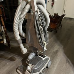 Kirby 3GD Vacuum 