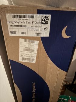 Serta 8" Queen Size Memory Foam Firm Mattress