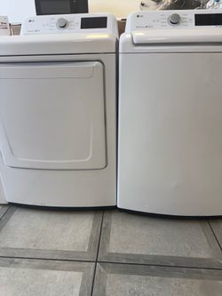LG washer and gas dryer set
