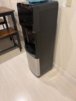 Top-Load Water Dispenser