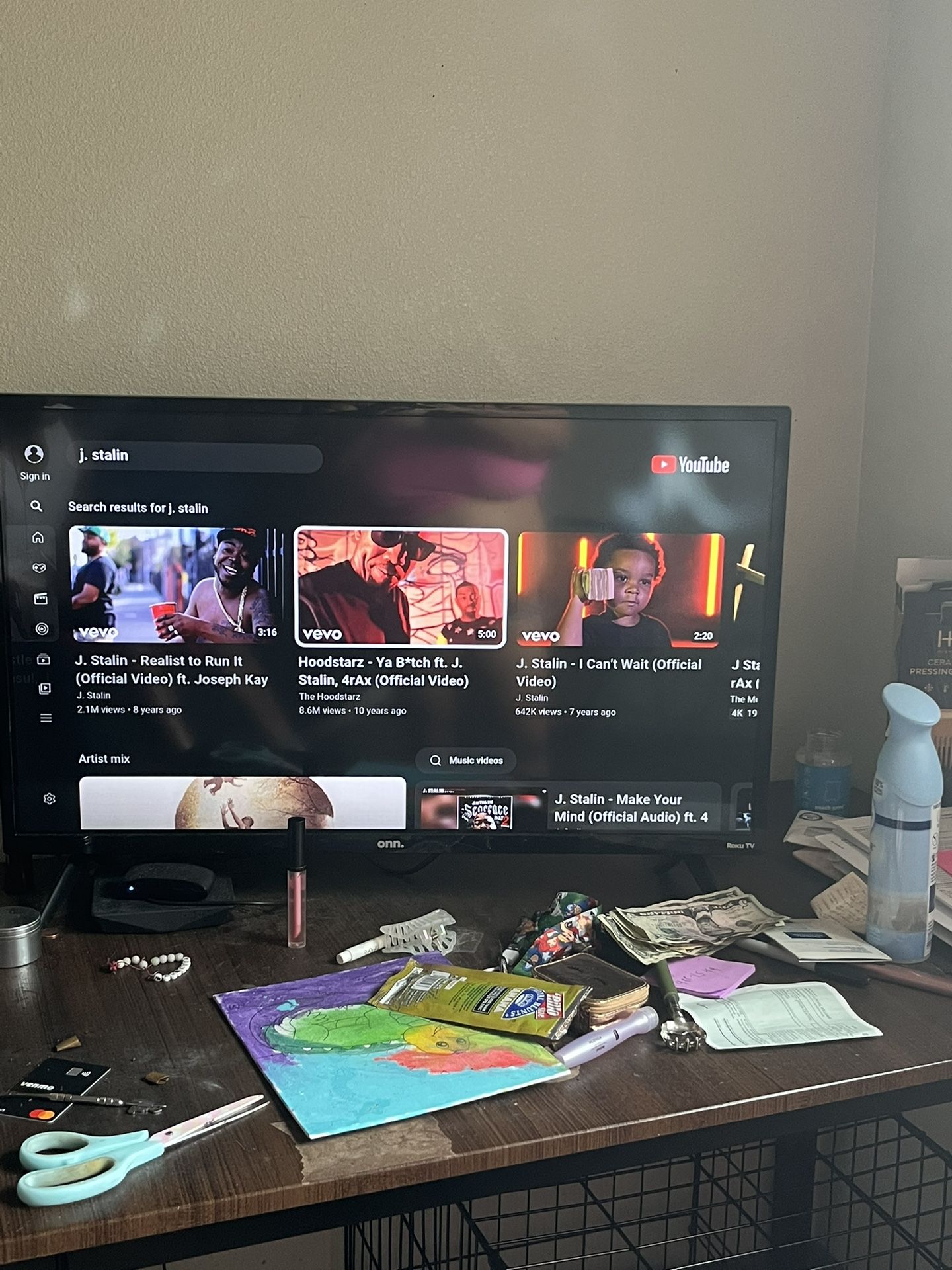 Roku smart TV