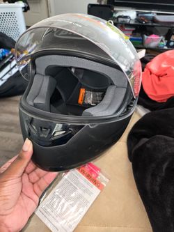 Motorcycle helmet