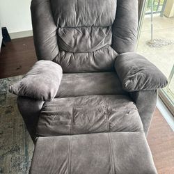 Ultra plus Rocking Recliner Chair. 