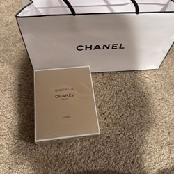 Chanel Gabrielle Leau 
