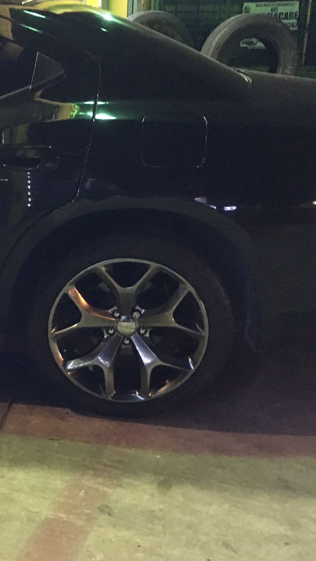 Dodge Challenger Gunmetal Wheels 20 Inches RIms And Tires 