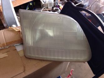 Passenger side headlight