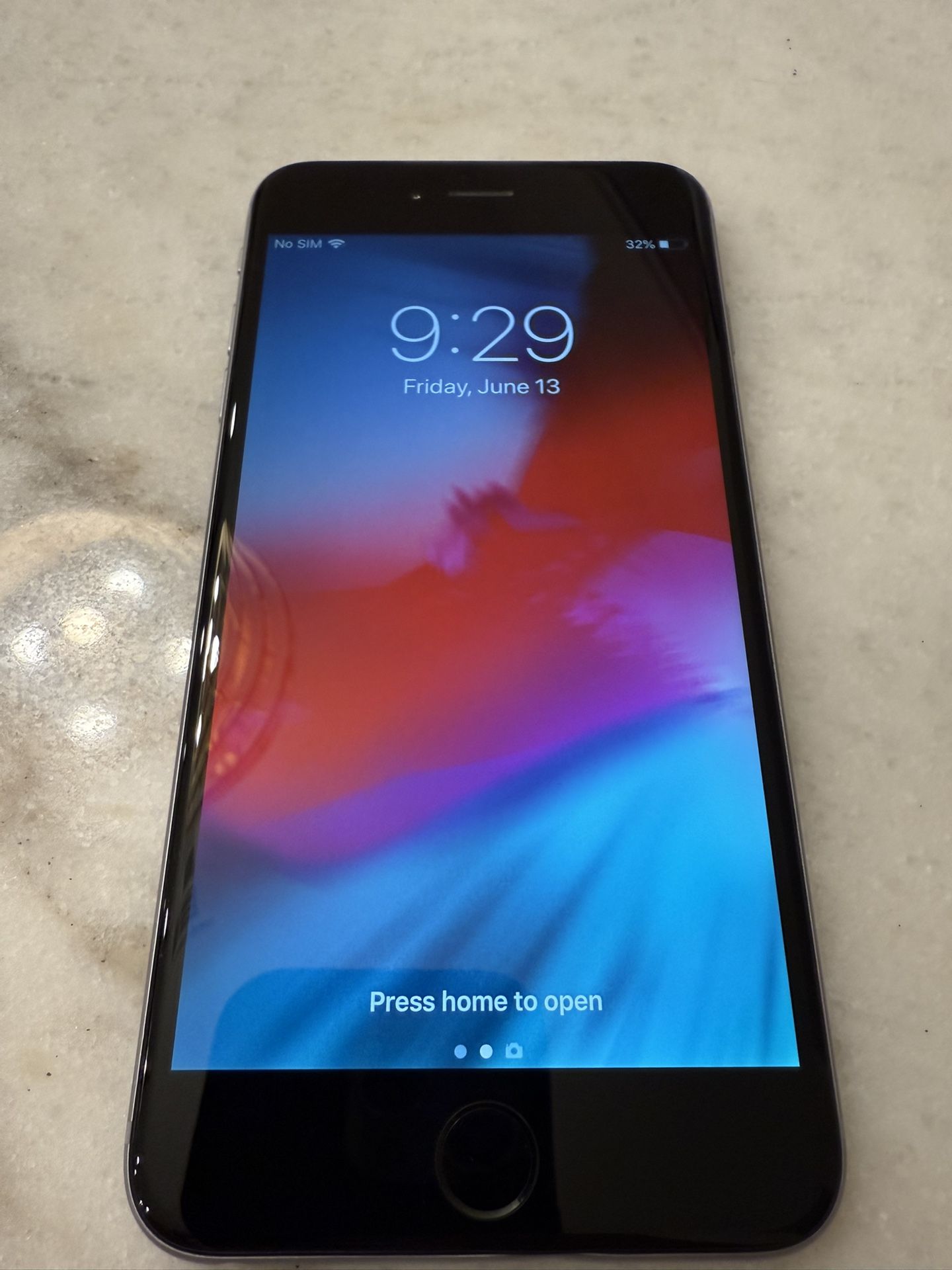 iPhone 6 Plus - Great Condition