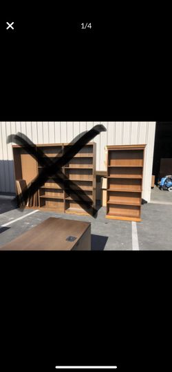 Bookcases and lateral files different prices