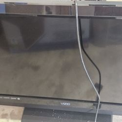 39 Inch Lcd Television 