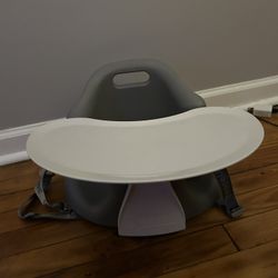UPSEAT !! Ergonomic Infant Eating/Booster seat