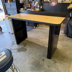Craftsman Heavy Duty Work Bench In Great Condition!  5’ Wide X  2’ Deep X 40” High With Peg Holes And Screw Driver Holders Only $160!!!!!!!