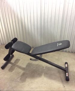 Golds Gym Weight Bench 