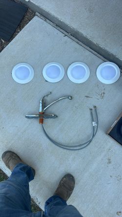 Led. Lights Kitchen Faucet