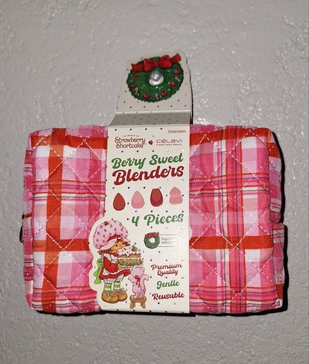 Small Mini Makeup Bag Wit Beauty Blenders