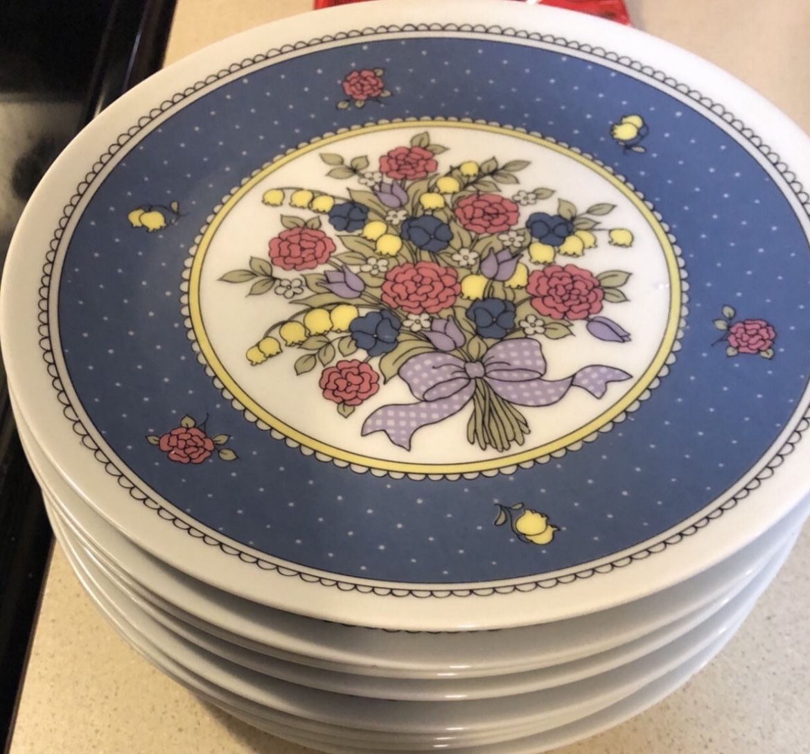 Vintage Mid Century Collectible Rosenthal Netter pedestal cake plate And Plates Set